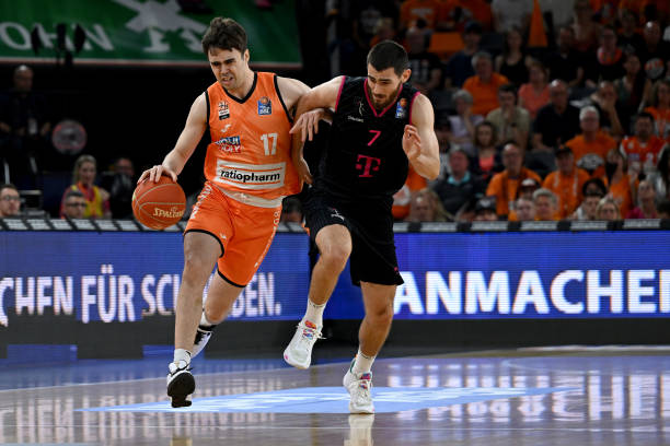 自我怀疑的 自我怀疑的